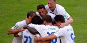 ايطاليا تهزم المكسيك بهدفين لهدف