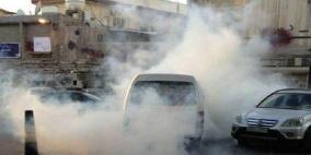 إصابة سبعة مواطنين بعد استهداف منازلهم بالغاز المسيل للدموع في جباليا