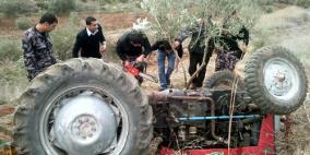 مصرع مواطن اثر انقلاب جرار زراعي في يطا