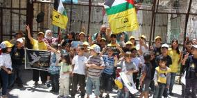 الخليل :مدير  نـادي الأسير الفلسطيني يقـوم بجولـة في مخيم أسرى الحرية