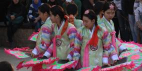 فرقة كورية الجنوبية تعزف لأطفال اريحا "من أجل الحب والسلام"‎‎