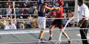 عرض ملاكمة في مدينة نابلس