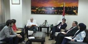 عواد: دعم القطاع الصحي في طوباس والأغوار الشمالية بـ 327 ألف يورو