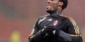 إيسيان يرد على شائعات إصابته بفيروس إيبولا