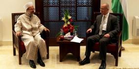 الحمد الله يلتقي وزير الأوقاف التركي ويدعو لتكثيف وتشجيع الزيارات لفلسطين