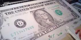 الدولار يرتفع مع استمرار المراهنة على رفع الفائدة فى ديسمبر