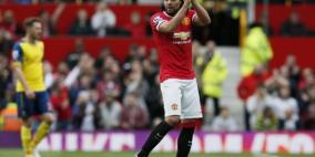 فالكاو يلوح بإشارة الرحيل عن مانشستر يونايتد على طريقة تيفيز