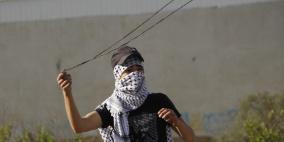 مواجهات بألقرب من سجن عوفر تنديدا  باستشهاد  ميسرة  ابو حمديه