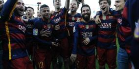 برشلونة يُغلق صفقة مدافع