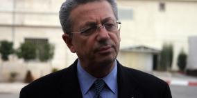 تعرض مصطفى البرغوثي لاعتداء وإصابته بجروح