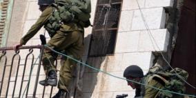 الاحتلال يداهم منازل شرق بيت لحم