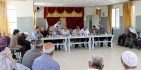 سلفيت: اللجنة الوطنية للدفاع عن الأرض تعقد ورشة عمل قانونية في مرده