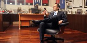 عراب الصفقات العملاقة على لائحة الفساد