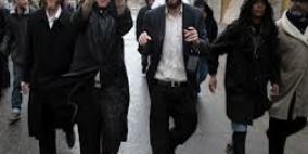 مستوطنون يعتدون على امرأة مسنة بالقدس