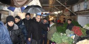 طبيلة يستكمل إجراءات تنظيم الاسواق بزيارة سوق البصل اليوم