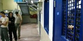 أسرى عوفر: سنلتزم بقرار اللجنة المركزية للإضراب