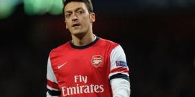 أوزيل يغيب من شهرين إلى ثلاثة أشهر بسبب الإصابة