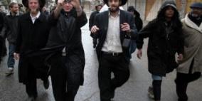 تجمهر مستوطنين على المدخل الغربي لتقوع شرق بيت لحم