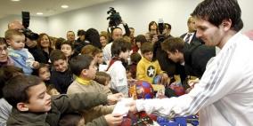 "ميسي" يتبرع بمبلغ 100 ألف يورو لأطفال "سوريا"