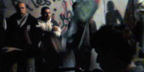 بيت لحم تحتفل بقبول فلسطين كعضو مراقب في الامم المتحدة  أمام جدار الفصل العنصري