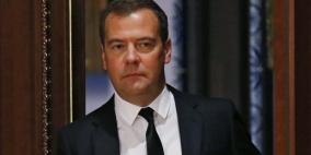 مدفيديف: روسيا معنية بالاستثمار الأجنبي حتى في قطاعات الاقتصاد الاستراتيجية