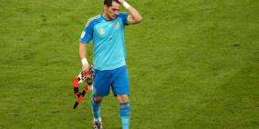 ديل بوسكي يكشف عن تشكيلة إسبانيا وموقف كاسياس