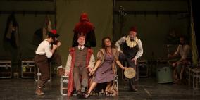 بالصور: عرض مسرحية "هاملت" لأول مرة في فلسطين