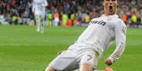 اليونايتد يرصد 200 مليون جنيه لرونالدو وبيل وفيلايني