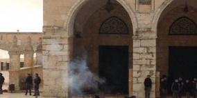 اعتقالات وإصابات في مواجهات بالمسجد الاقصى