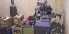 جيش الاحتلال يصادر معدات من ورش حدادة شرق القدس