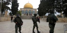 الاحتلال يعتقل أحد حراس المسجد الأقصى