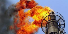 استطلاع: المحللون يرفعون توقعاتهم لسعر النفط في 2016