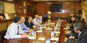 السفير الصيني لدى فلسطين يزور جامعة النجاح الوطنية