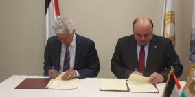توقيع اتفاقية مسح المؤشرات الاقتصادية الشهرية بين سلطة النقد والاتحاد العام للصناعات