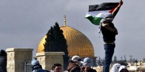 مشروب يزعج إسرائيل.. اعتقال مقدسي يوزع "انتفاضة القدس" مجانا