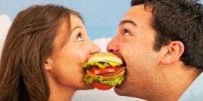 العلم يجيب: لماذا يزيد وزنك بعد الارتباط؟