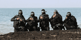 جيش الاحتلال يزعم استهداف غواصات أنتجتها حماس في غزة