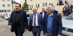  الاحتلال يوقف وزير التربية والتعليم