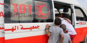 اصابتان إحداها حرجة لطفل بإطلاق نار في قلنديا