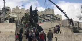 الاحتلال يستعد لتركيب "منصات أمنية" جديدة في باب العامود