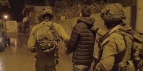 اعتقال 13 مواطناً من الضفة