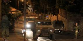 فجرا.. حملة اعتقالات تطال 23 مواطنا