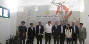 كهرباء القدس تبحث مع اليابان تنفيذ عدداً من مشاريع الطاقة في المنطقة الصناعية الزراعية في أريحا