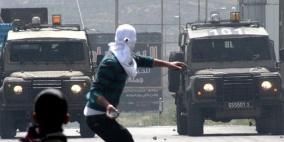 إصابات بالاختناق بمواجهات مع الاحتلال في عزون 