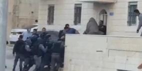 الاحتلال يهدم منزلا في القدس