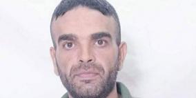 نقل الأسير المريض أبو دياك إلى المستشفى