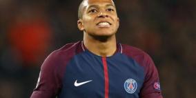 باريس سان جيرمان يعاقب مبابي