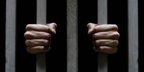 الاحتلال ينقل أسرى "عصيون" إلى سجون أخرى