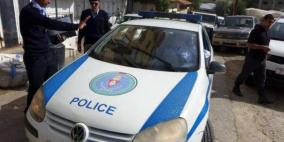 الشرطة تحتجز ادارياً عدد من المركبات الخاصة التي تضع سارينا عسكرية في جنين