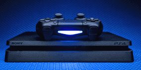 إجراء ضد فيسبوك ومستخدمو "بلايستيشن 4" يدفعون الثمن